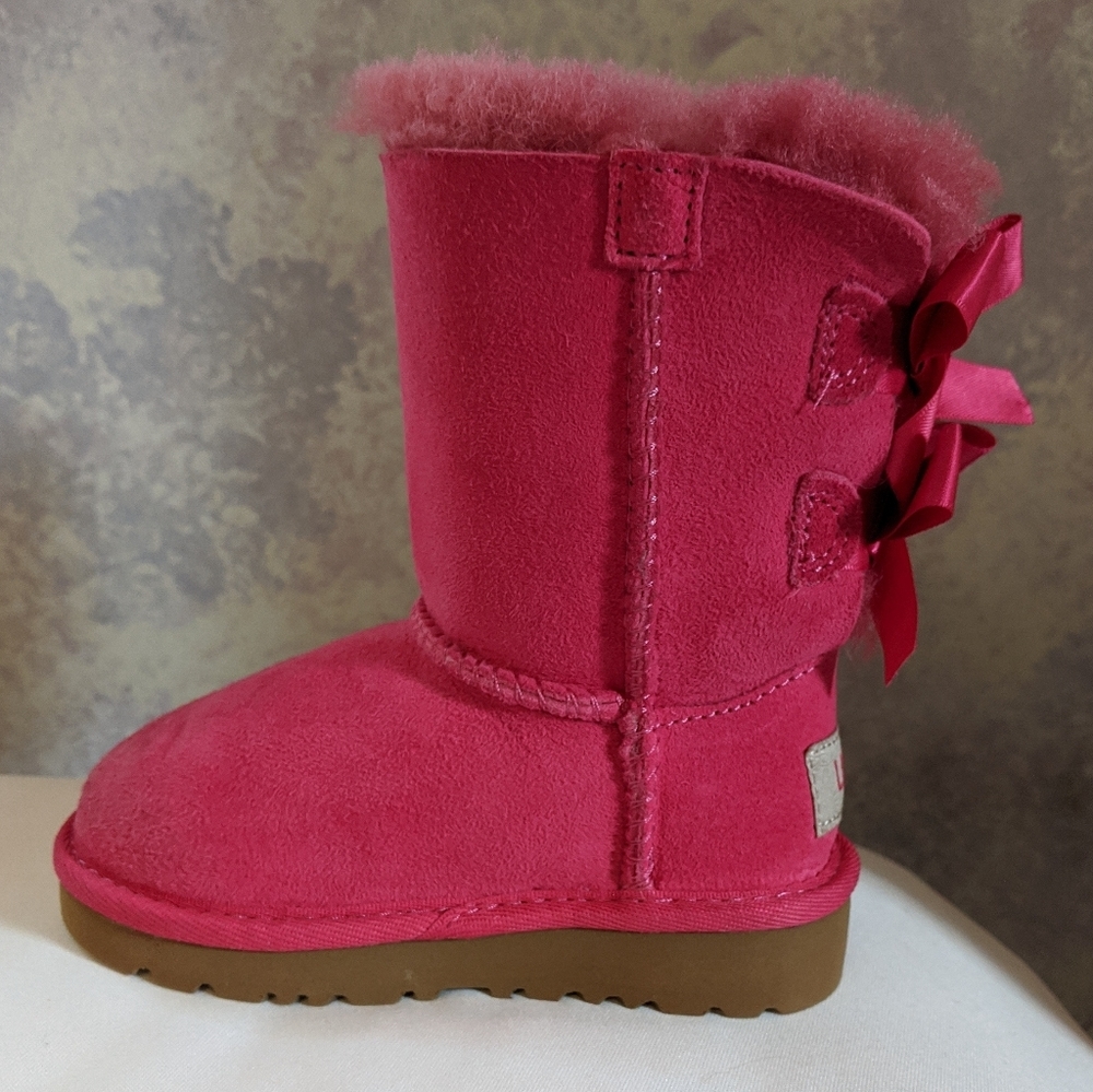 Ugg BNWOT Bailey Bow Toddler - Picture 6 of 7
